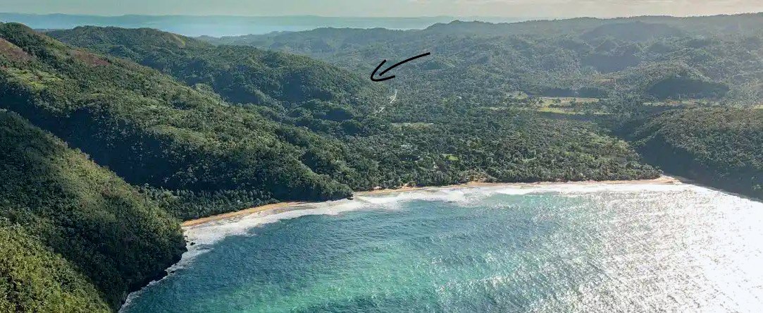 Playa El Valle from the air, looking inland to the valley